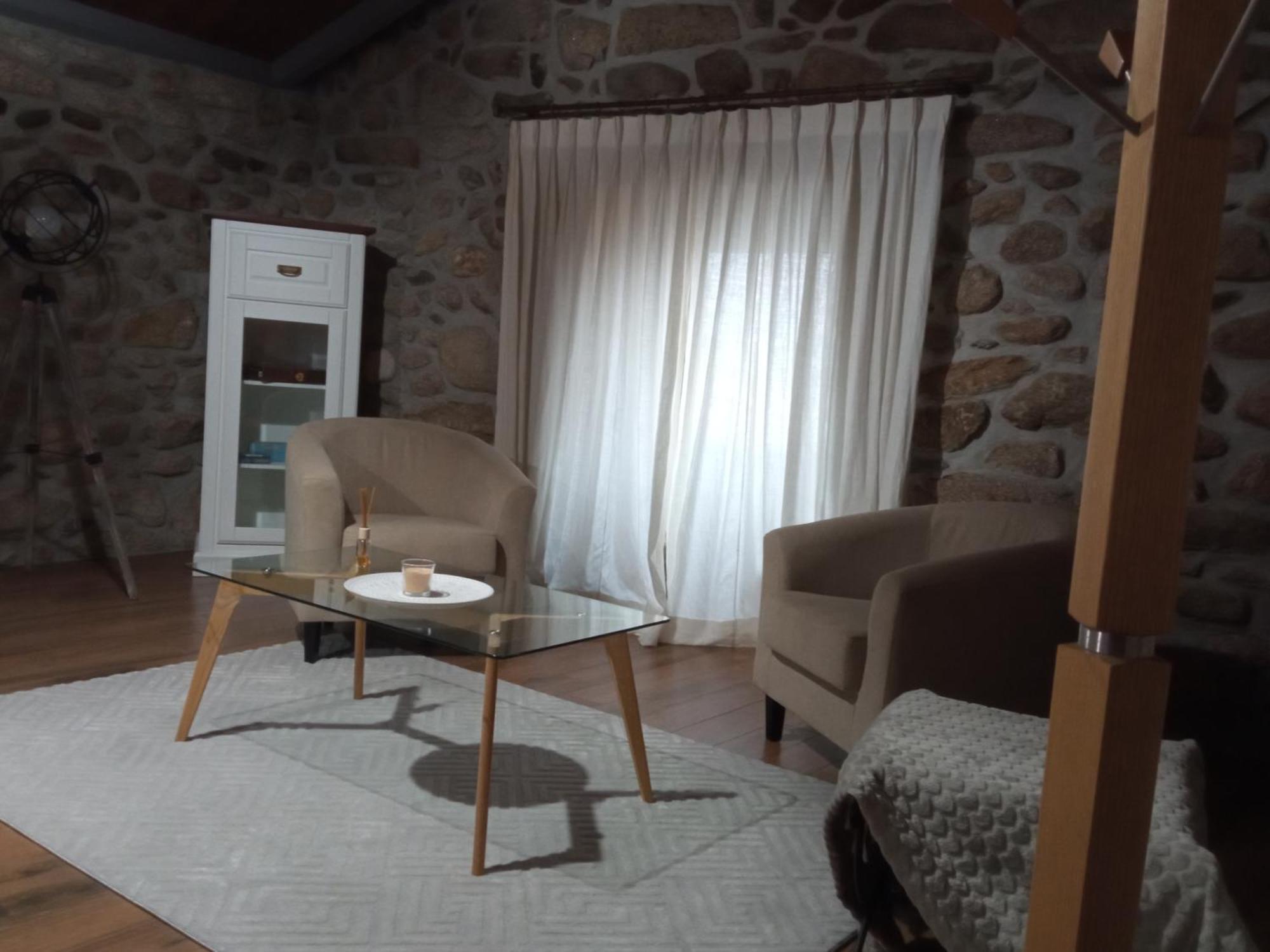 Casa Tia Vina - Serra *